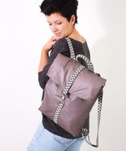 139-messengerrucksack-leni-pepunkt-schnittmuster-grau-shop-teaser-ebook