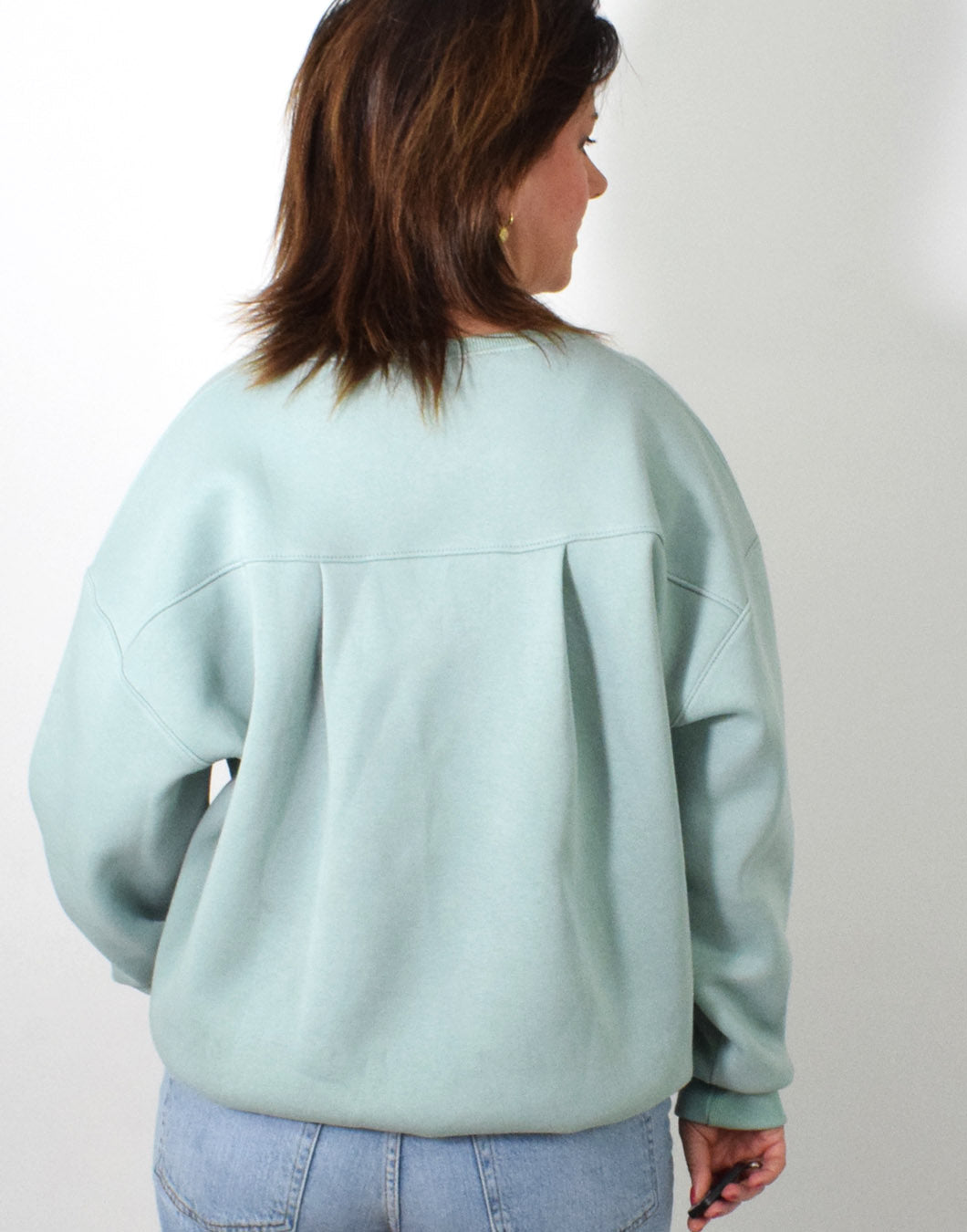 175-boxpleat-sweater-mint-3