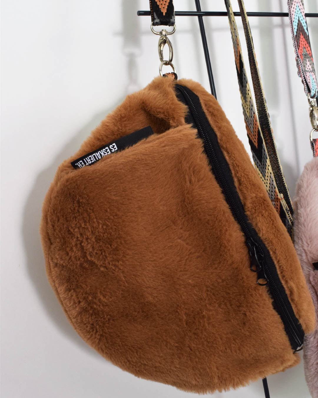 177 CROSSBODYmuff leni pepunkt 3