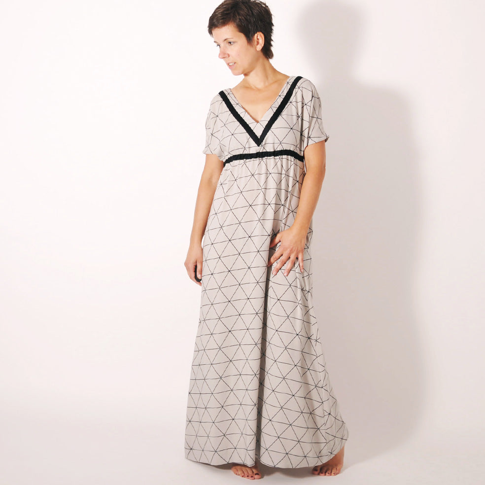 78-breezykleid-grau-schwarz-2018-leni-pepunkt-schnittmuster-1-1