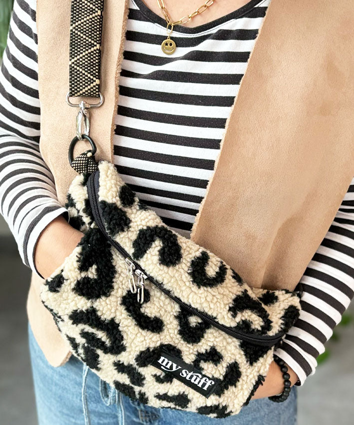 CROSSBODYmuff Leo Teddy Creme 3