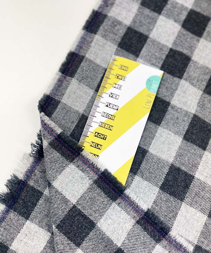 Flanell-Baumwolle-Karo-grau-1-leni-pepunkt