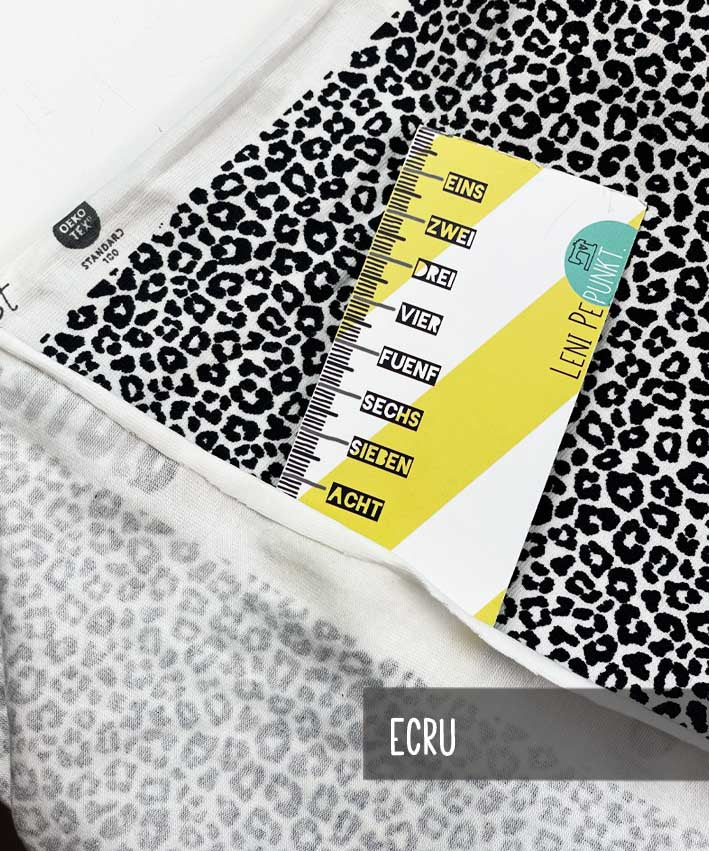 Jersey-Mini-Leo-Ecru-3-leni-pepunkt