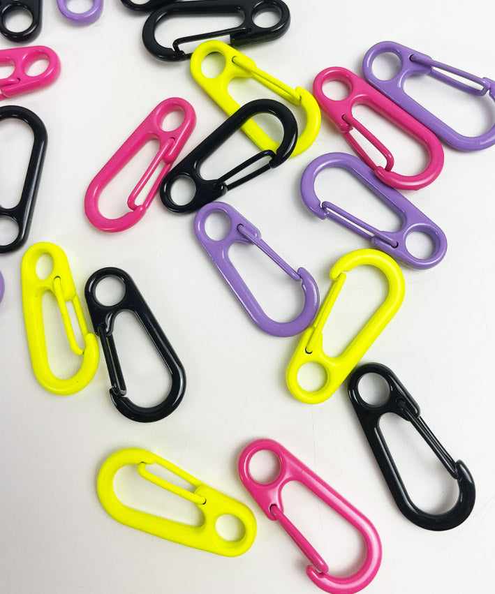 Karabiner-mini-4-Farben-teaser