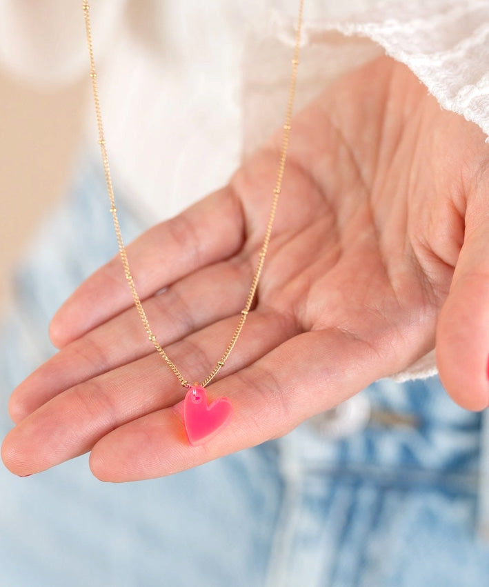 Kette Acrylherz Teaser 3