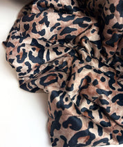 Leo Velvet Stepper 1