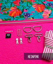 NP101 CUBEbag Teddy Boucle Neonpink 1