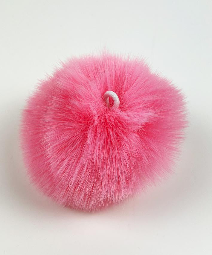 Pompom-Anhanger-Rosa-leni-pepunkt
