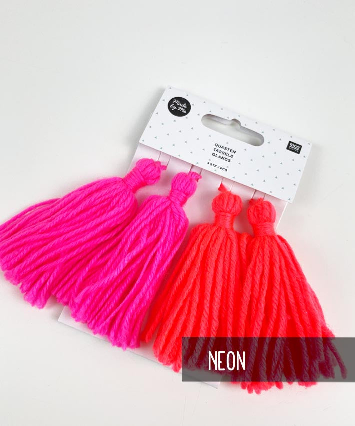 Quasten-Anhanger-Neon-1leni-pepunkt