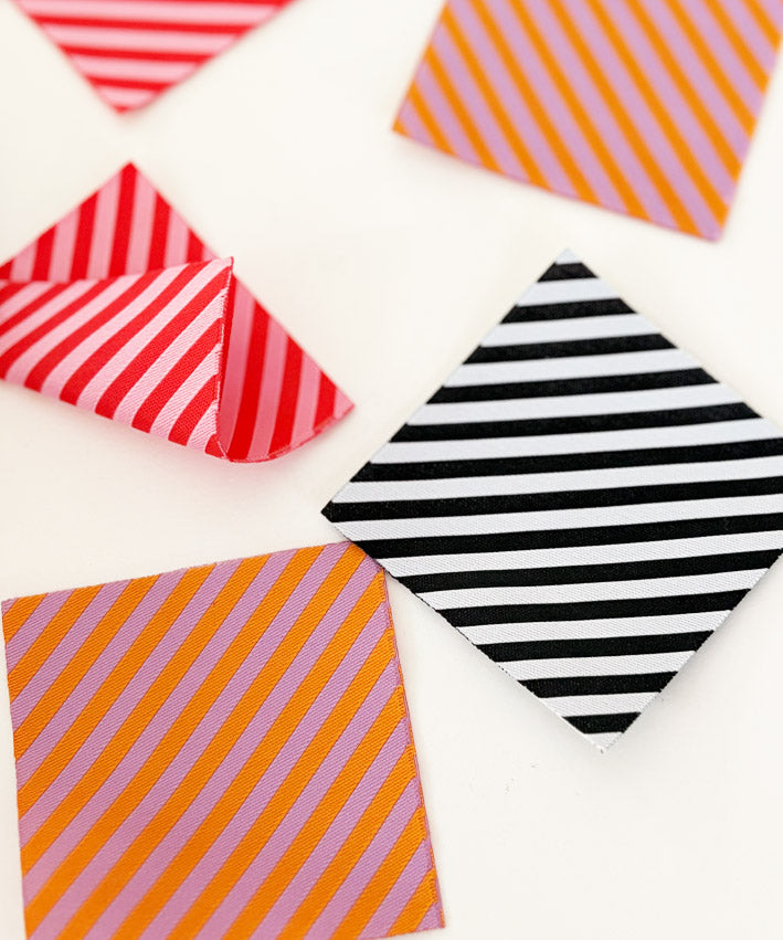 STRIPES DIAGONAL 6x6 cm 3 Fbn TEASER 4