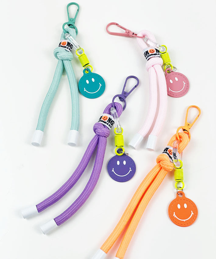 Taschenanhanger-Schlusselband-Smiley-Ubersicht-3-leni-pepunkt