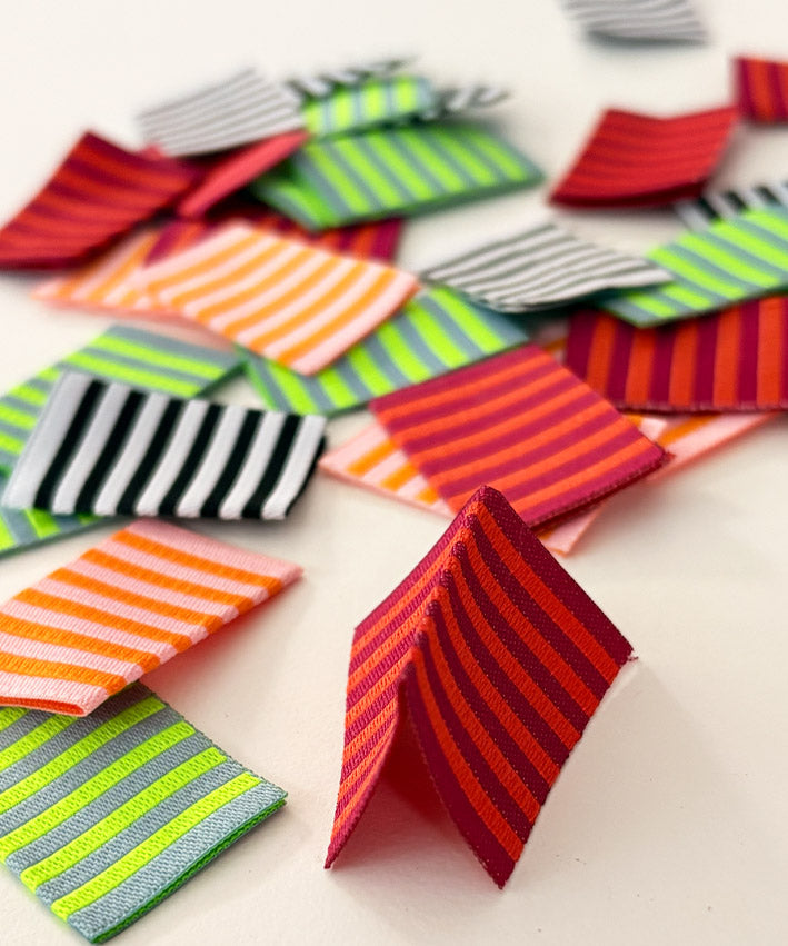 Webetikett 3x2 cm STRIPES 4 Fbn Teaser 1