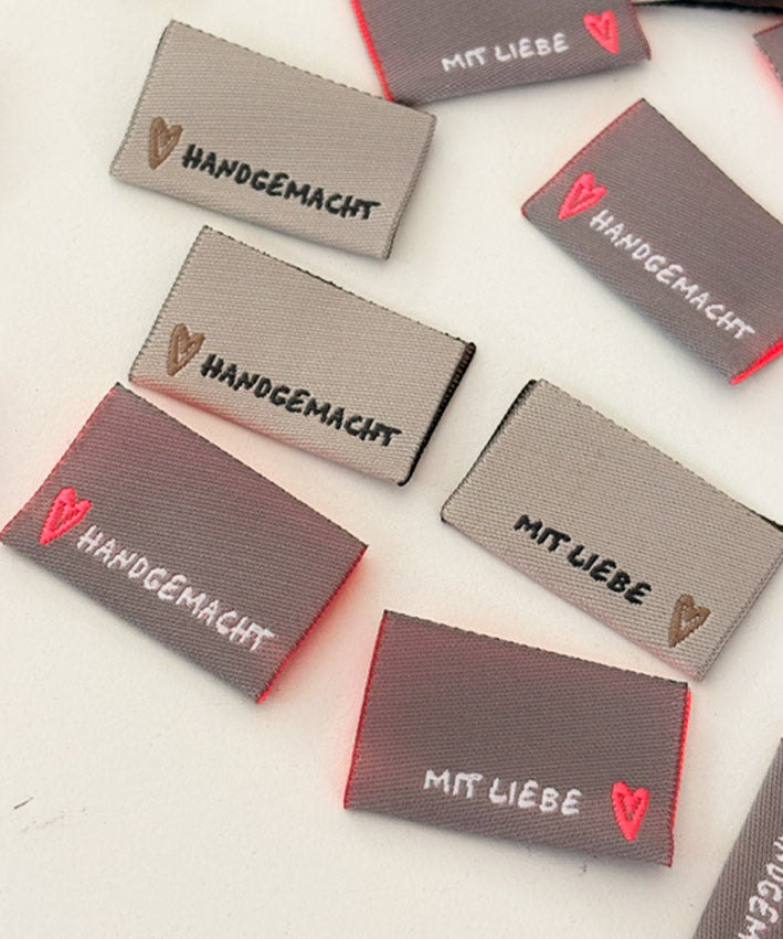 Webetikett 3x2 cm handgemacht mit Liebe_Herz 2 Fbn Teaser 1
