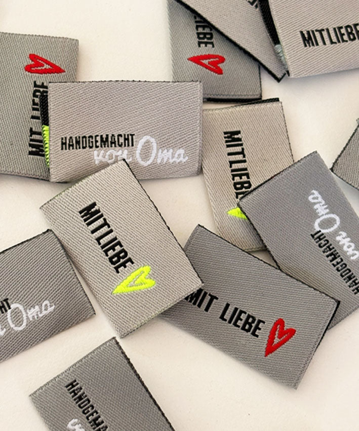 Webetikett 3x2 cm handgemacht von Oma_Herz 2 Fbn Teaser 2