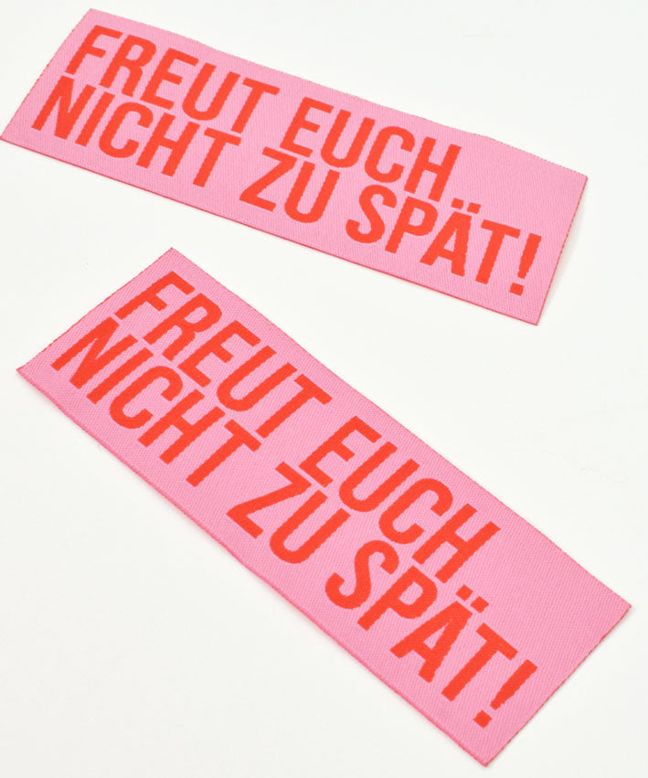 XL-Patch-leni-pepunkt-FREUT-EUCH-NICHT-1