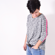 batshirt-leni-pepunkt-schnittmuster-leo-jaquard-1-1