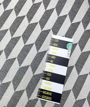 geometric-luxor-teaser-weiss-3
