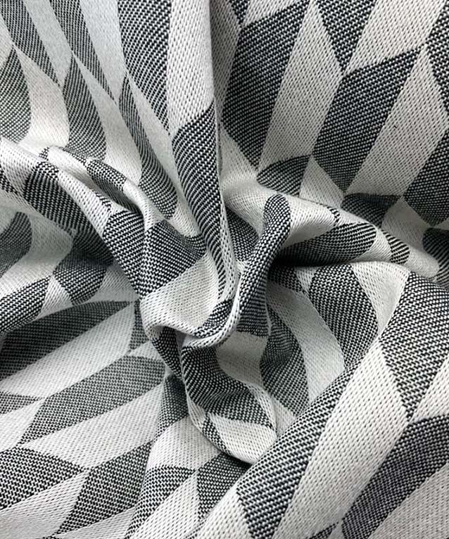 geometric-luxor-teaser-weiss