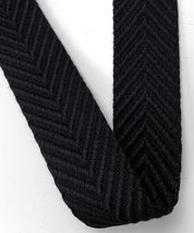 gurtband-black-arrow-4cm-3-leni-pepunkt