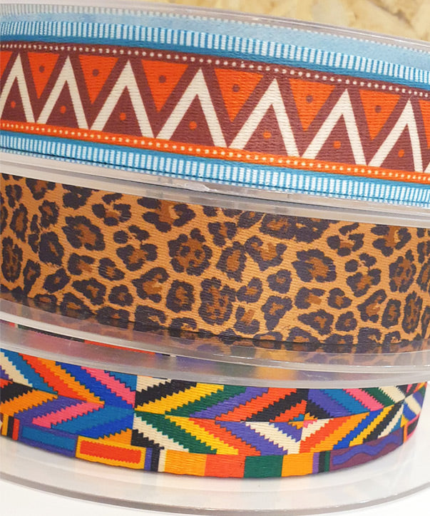 gurtband-leni-pepunkt-4cm-3-designs-leo_tipi_colourflash-2