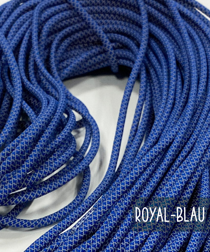hoodie-kordel-reflective-royalblau-lenipepunkt-teaser1