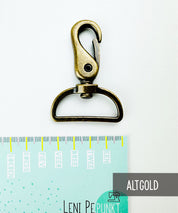 karabiner-glamour-40-mm-altgold-2-leni-pepunkt