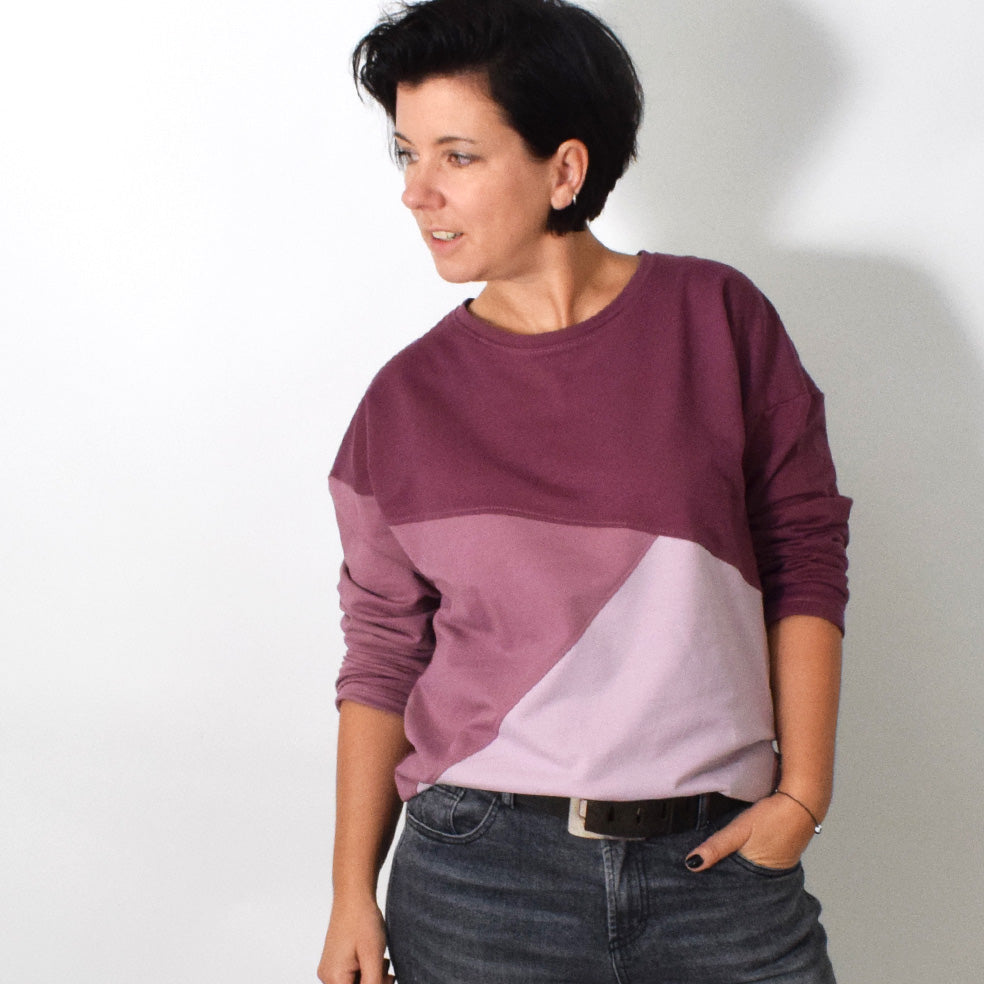 knotensweater-leni-pepunkt-schnittmuster-colour-blocking-lila-flieder-1