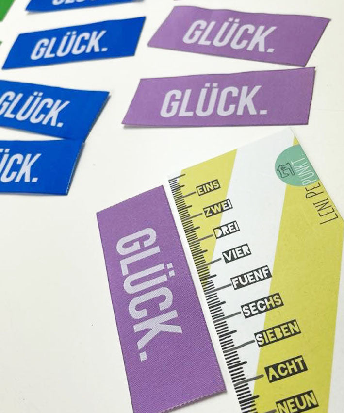 leni-pepunkt-patch-glueck-8x3-cm-a