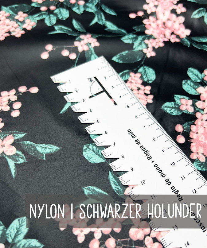 nylon-schwarzer-holunder-lenipepunkt-teaser