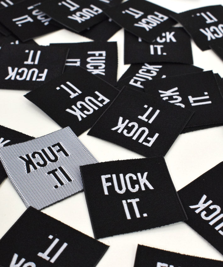 patch-fuck-it-3x3-cm-teaser-2