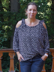 schleifen-bluse-44-schwarz-dots-genja-wendt-1
