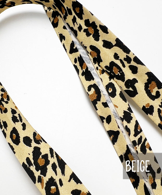 schr-gband-leo-beige-lenipepunkt-teaser