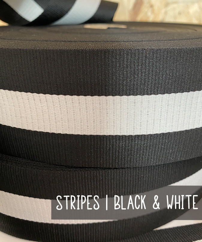 stripes-black-white-lenipepunkt-teaser1