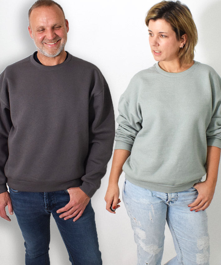 unisexoversizedsweater-teaser-1-sw