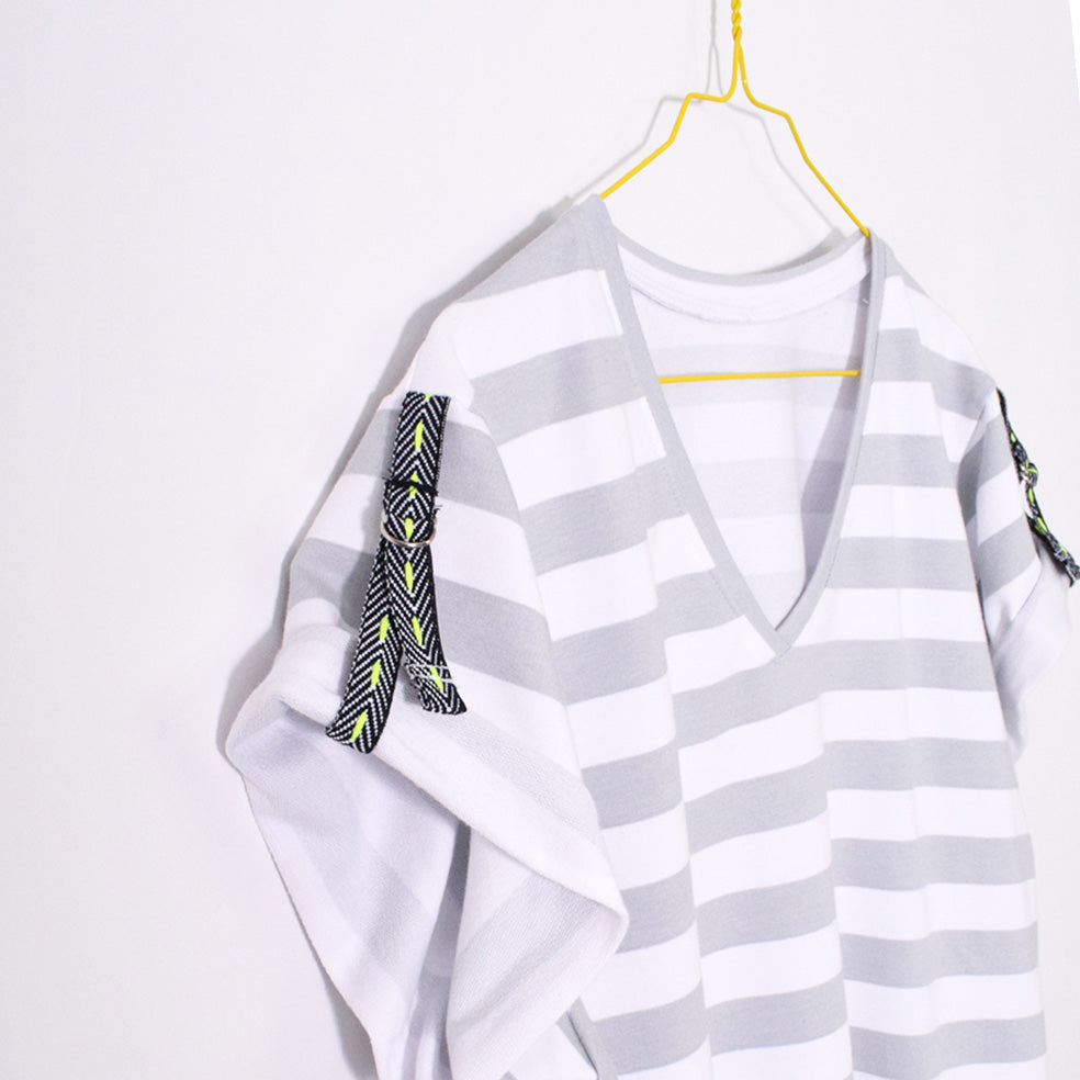 v-oversizedshirt-leni-pepunkt-schnittmuster-detail-band-schulternaht