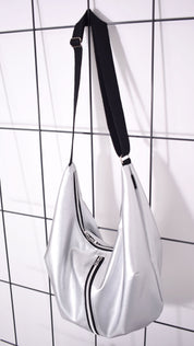 zipperbag-leni-pepunkt-schnittmuster-silber-story1